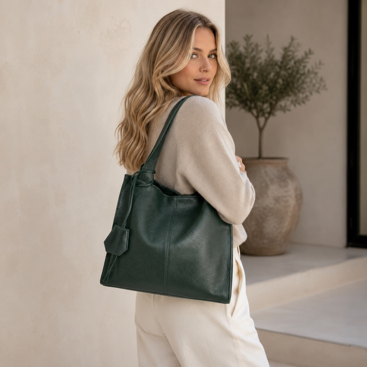 Borsa a spalla in pelle Hello