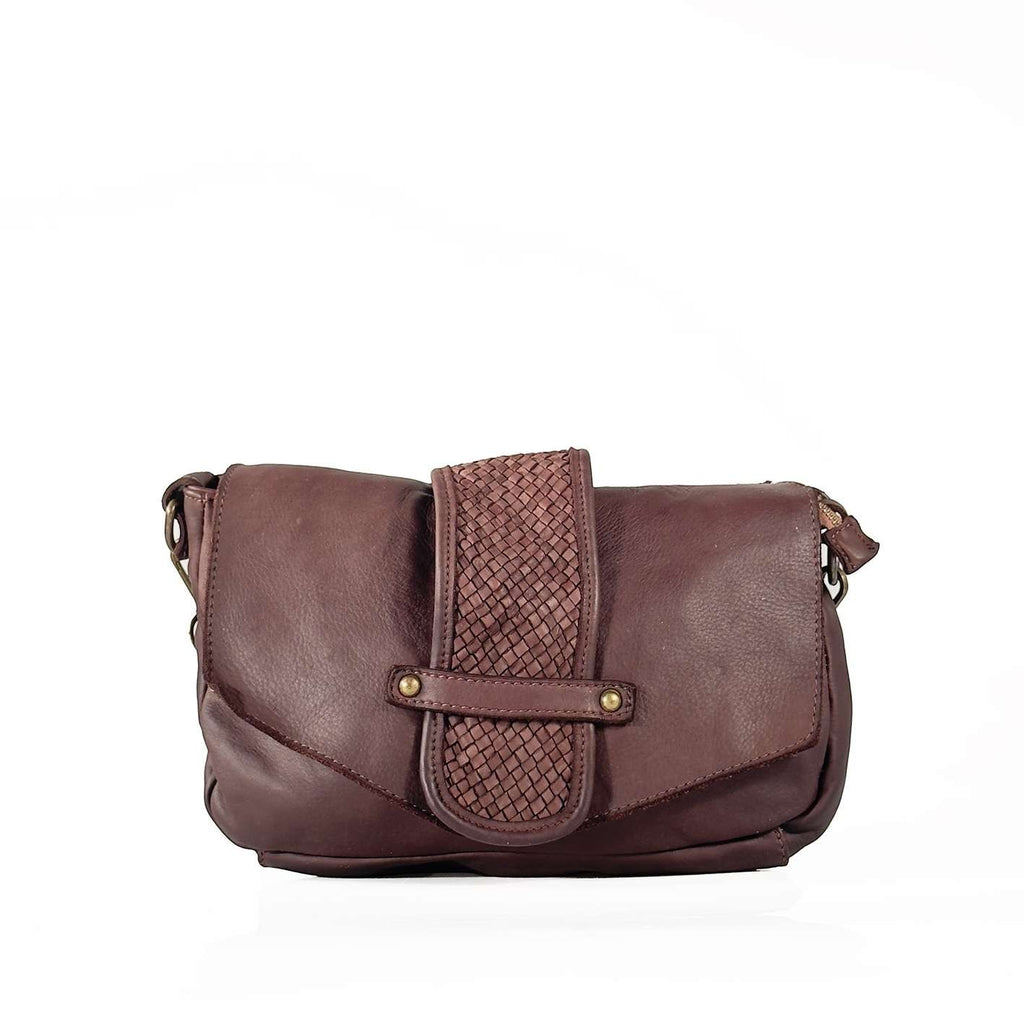 Borsa cartella Pito’s|Bag Snow in vera pelle di vitello marrone con patta frontale intrecciata e dettagli in ottone