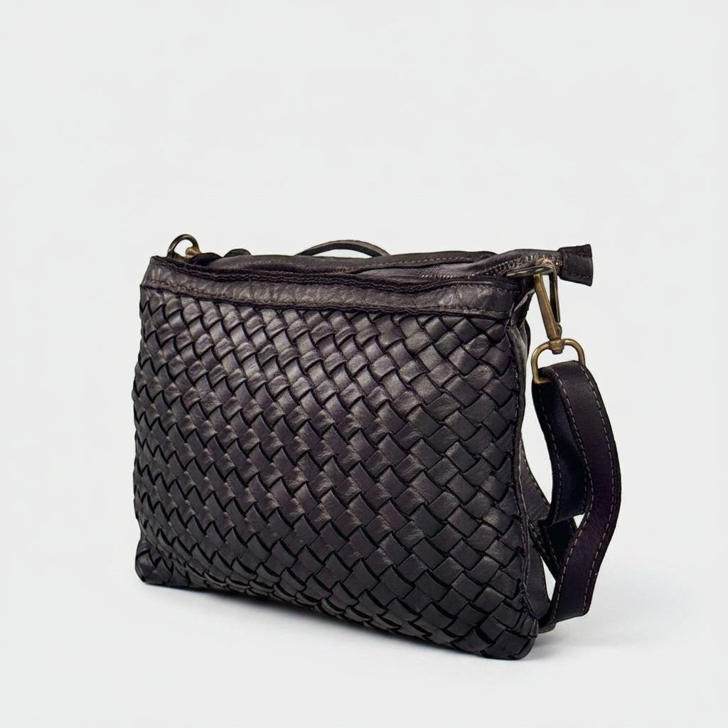 Pito’s|Bag borsetta Giovy in pelle nera intrecciata con tracolla, design artigianale made in Italy