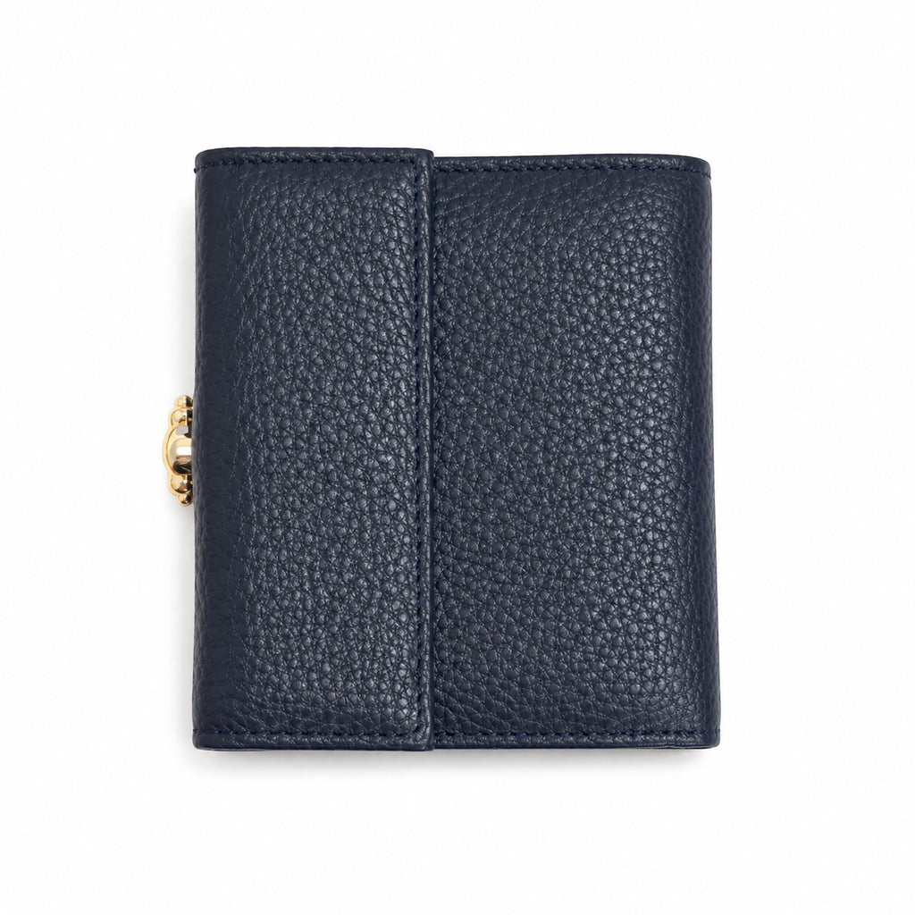 Portafoglio donna Pito’s|Bag Marinella in vera pelle blu martellata con dettaglio metallico dorato