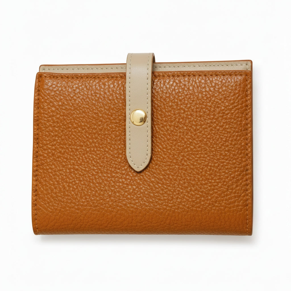 Portafoglio donna Pito’s|Bag in vera pelle bicolore color cuoio e beige con chiusura a bottone a pressione