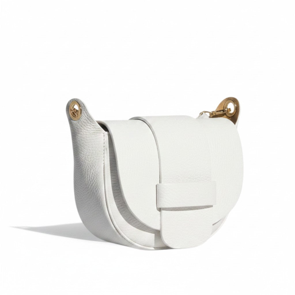 Mini borsa Pito’s|Bag Sara bianca in vera pelle martellata con patta frontale e dettagli dorati