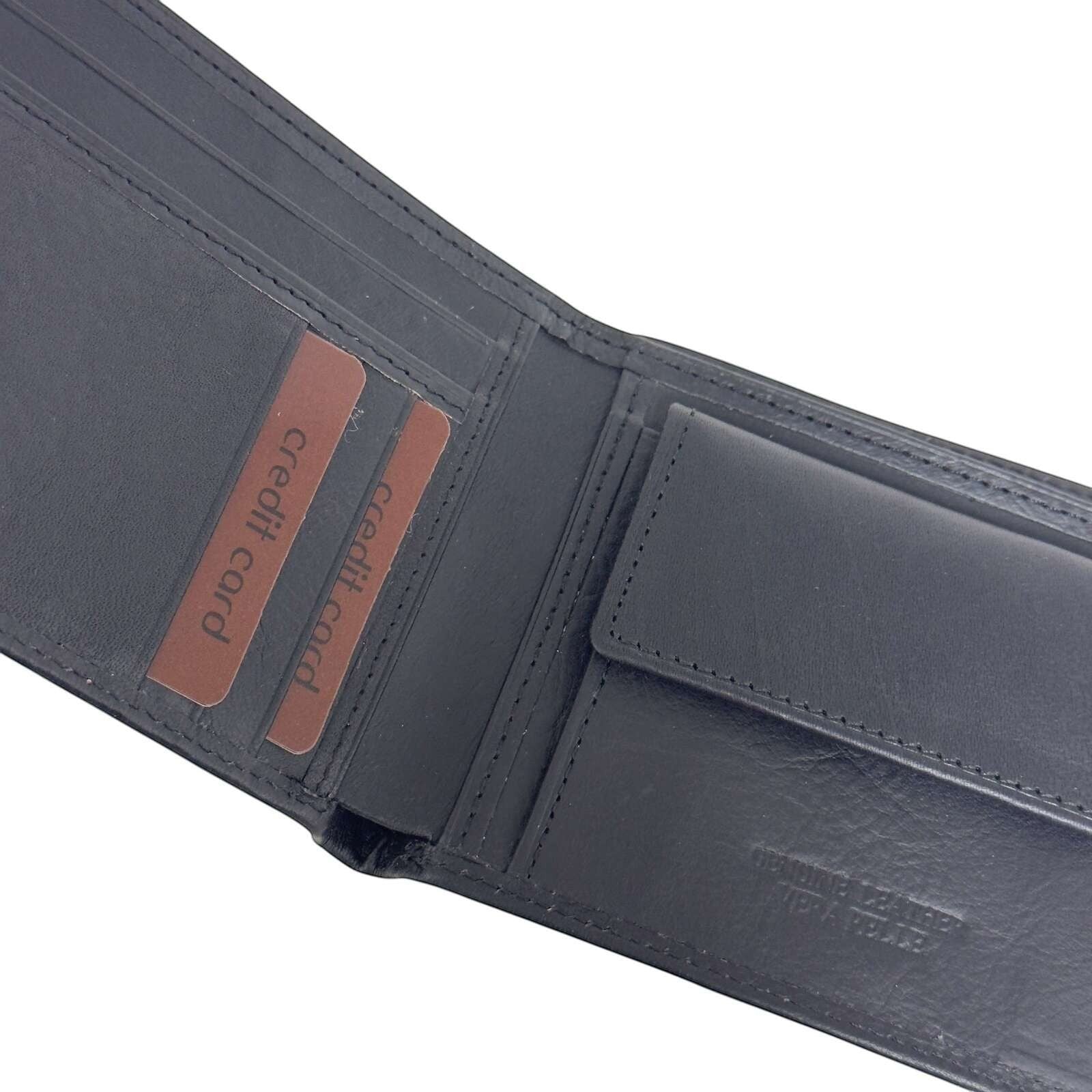 Portafoglio uomo Pito’s|Bag Leonardo in vera pelle nera con slot per carte, vani banconote e portamonete integrato.